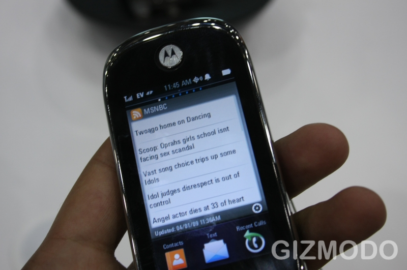 Illustration for article titled HANDS-ON Motorola Evoke QA4 Nice, But Will Not Make Moto $$$